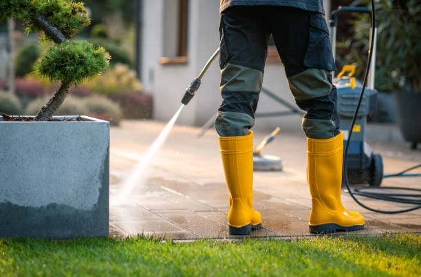 Best Residential Pressure Washing Services  in St Francis, WI